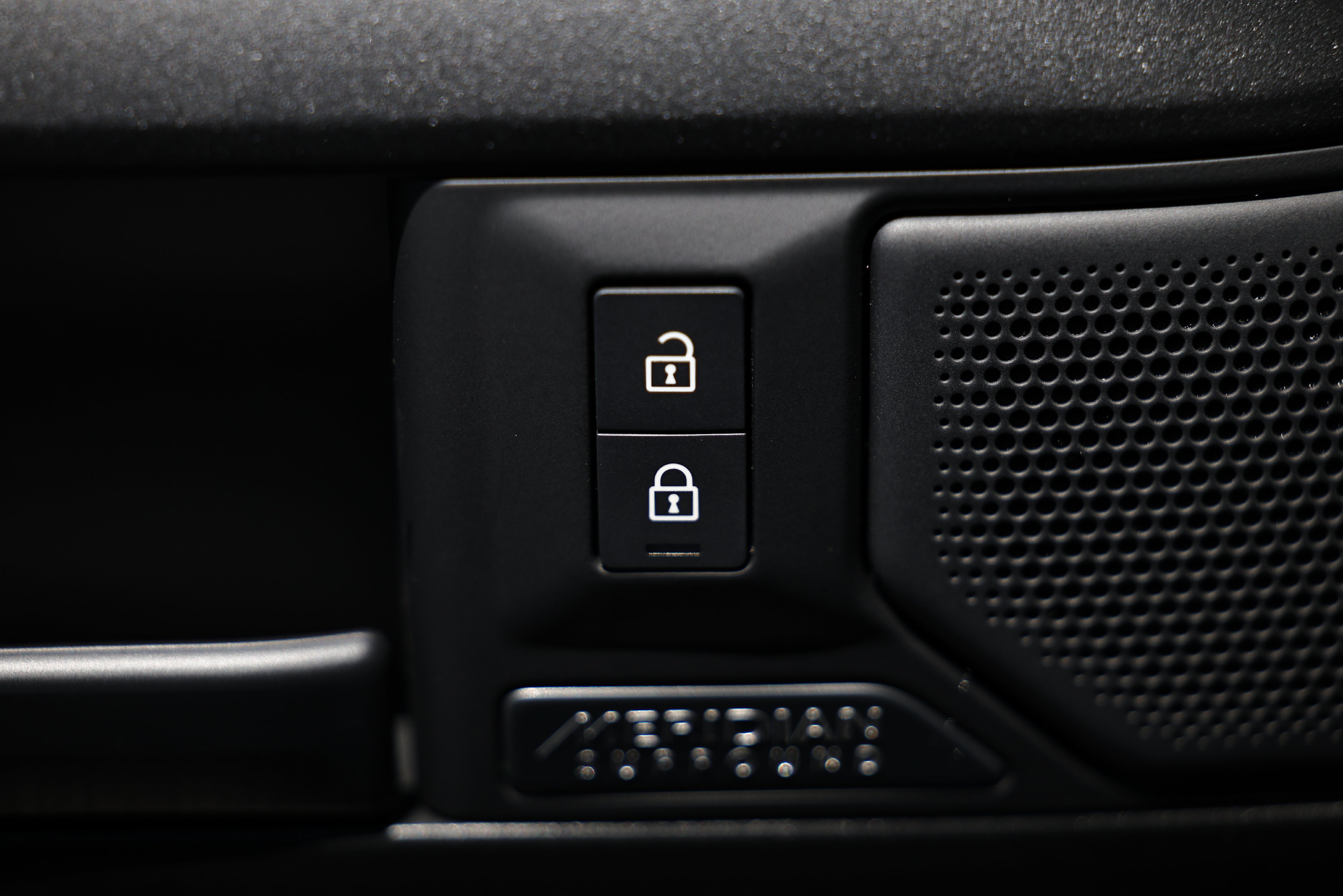New 2026 Land Rover Defender 110 OCTA AWD/4WD image 22