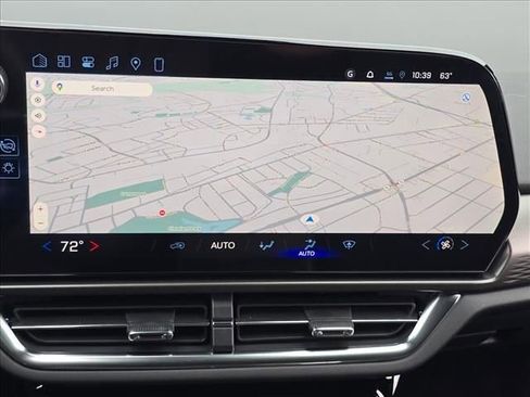 New 2026 Chevrolet Equinox EV LT image 23