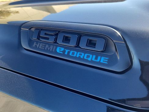 Used 2021 RAM 1500 Limited w/ Off Road Group image 11