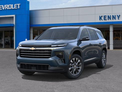 New 2026 Chevrolet Traverse LT image 6