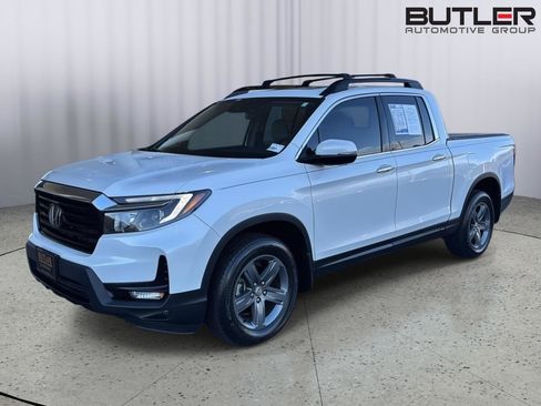 Used 2023 Honda Ridgeline RTL-E image 2