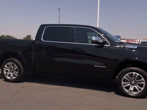 Used 2023 RAM 1500 Limited AWD/4WD image 3