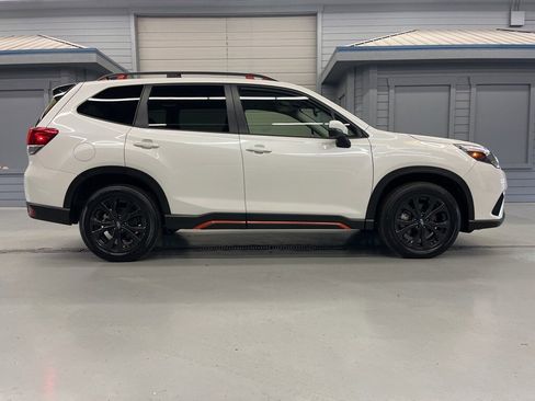 Used 2024 Subaru Forester Sport image 8
