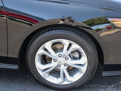 Used 2025 Honda Accord LX image 8