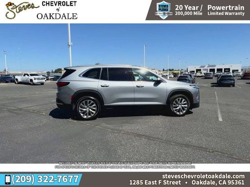 Used 2025 Buick Enclave Preferred FWD image 13