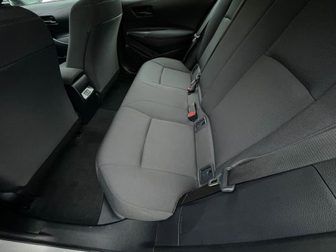 Used 2025 Toyota Corolla LE image 25