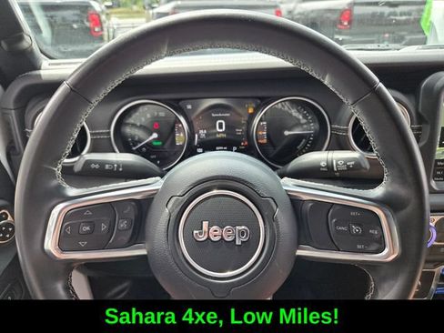 Used 2022 Jeep Wrangler Unlimited Sahara w/ Safety Group AWD/4WD image 27