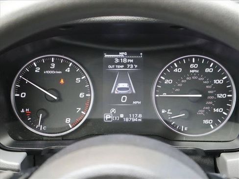 Used 2024 Subaru Crosstrek 2.0i Premium AWD/4WD image 14