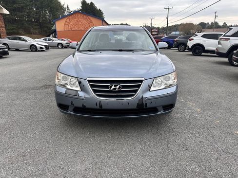 Used 2010 Hyundai Sonata GLS image 2
