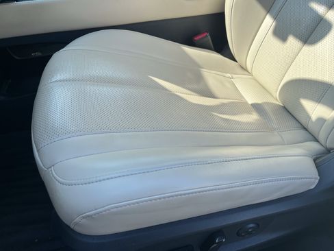 Used 2023 INFINITI QX60 Luxe w/ Cargo Package AWD/4WD image 17