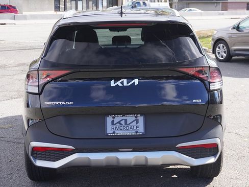 Used 2023 Kia Sportage EX image 13