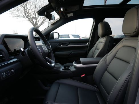 New 2026 GMC Terrain Elevation w/ Elevation Premium Package image 6