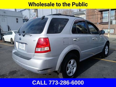 Used 2006 Kia Sorento LX image 4