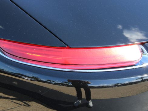 Used 2003 BMW Z8 image 14