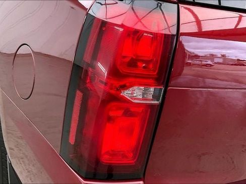 Used 2018 Chevrolet Tahoe Premier w/ Max Trailering Package AWD/4WD image 27