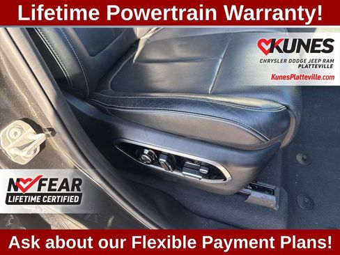 Used 2023 Jeep Grand Cherokee Overland w/ Luxury Tech Group IV image 31