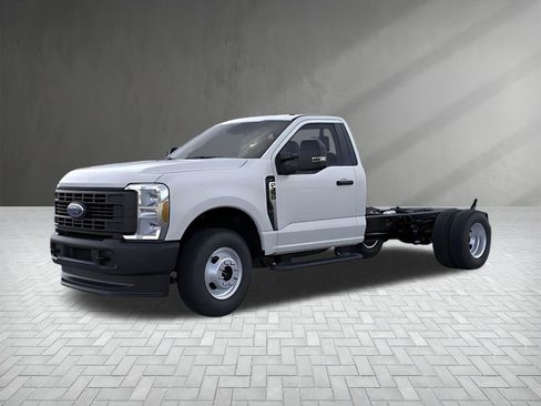 New 2026 Ford F350 XL w/ Snow Plow Prep Package image 2