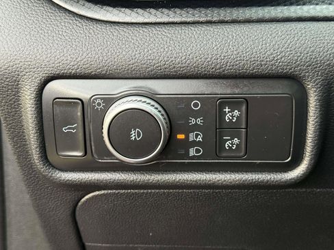 Used 2020 Ford Explorer ST w/ Premium Technology Package image 19