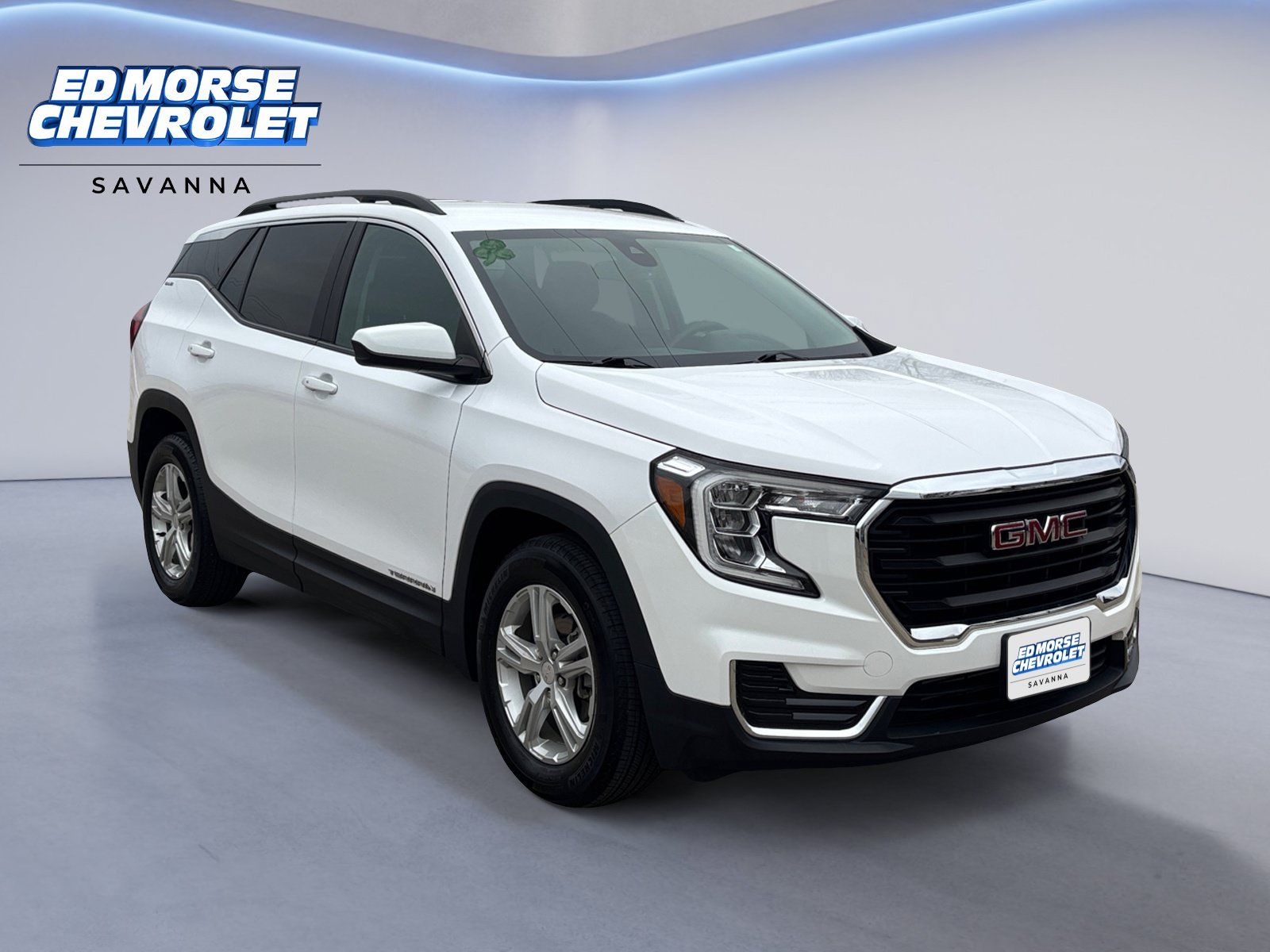 Used 2022 GMC Terrain SLE w/ Driver Convenience Package FWD image 7
