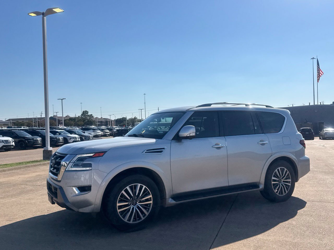 Certified 2023 Nissan Armada SL w/ Captain's Chairs Package AWD/4WD image 13