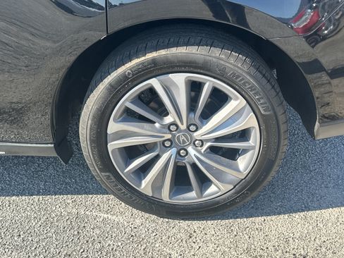 Used 2017 Acura MDX w/ Technology Package AWD/4WD image 19