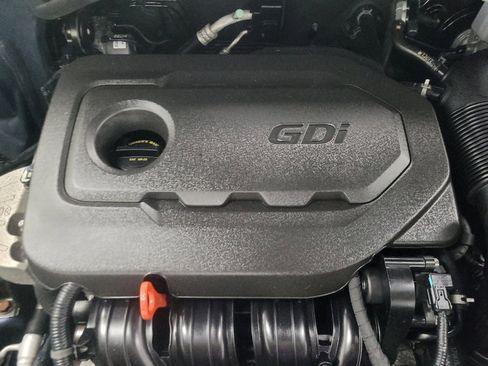 Used 2018 Hyundai Santa Fe Sport w/ 2.4L Value Package 02 AWD/4WD image 30