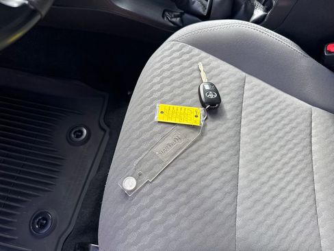 Used 2023 Toyota Tacoma SR image 35