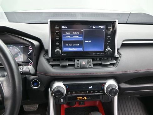 Used 2020 Toyota RAV4 TRD Off-Road image 9