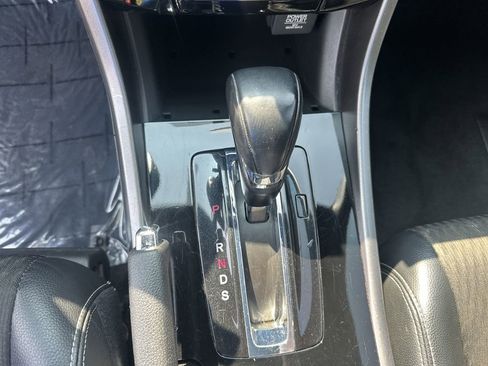 Used 2017 Honda Accord Sport image 27