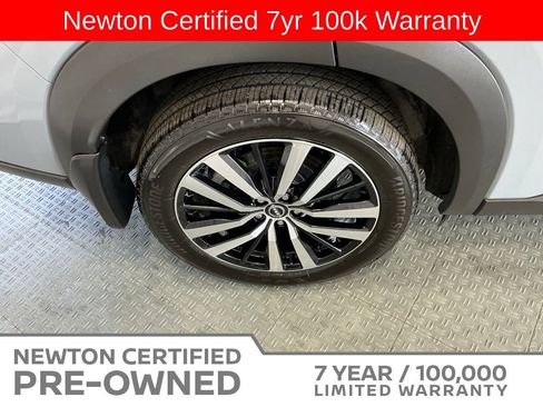 Used 2025 Nissan Pathfinder Platinum AWD/4WD image 55