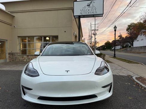 Used 2022 Tesla Model 3 Long Range image 2