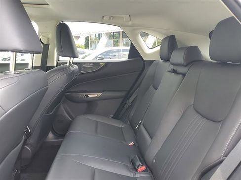 Used 2024 Lexus NX 350 Premium image 32