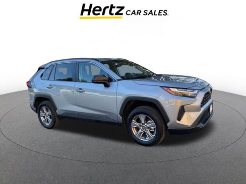 Used 2025 Toyota RAV4 LE image 1