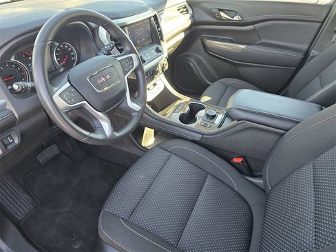 Used 2023 GMC Acadia SLE w/ Driver Convenience Package image 21