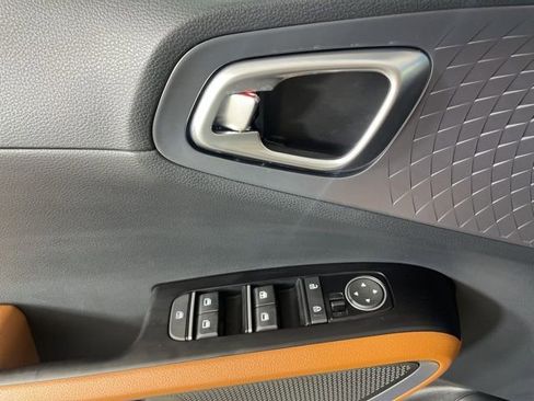 New 2025 Kia Soul EX image 21