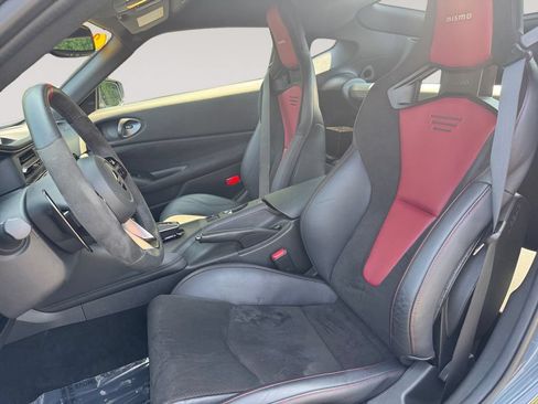 Used 2024 Nissan Z NISMO w/ Floor Mat Package RWD image 9