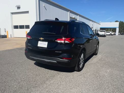 Used 2023 Chevrolet Equinox Premier image 8