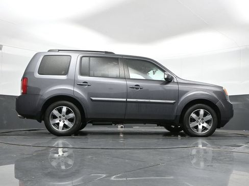 Used 2015 Honda Pilot Touring image 32