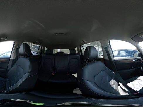 Used 2026 Volkswagen Atlas SE FWD image 38