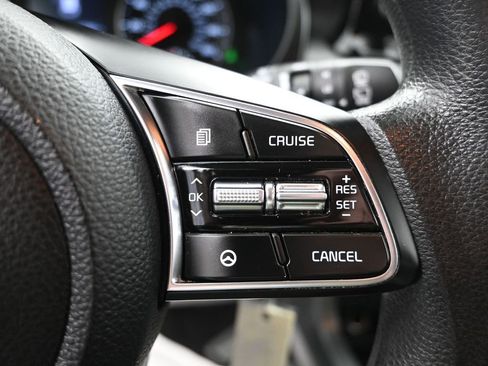 Used 2023 Kia Seltos LX image 25