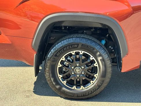 Used 2025 Toyota Tundra SR5 w/ TRD Off-Road Package AWD/4WD image 35