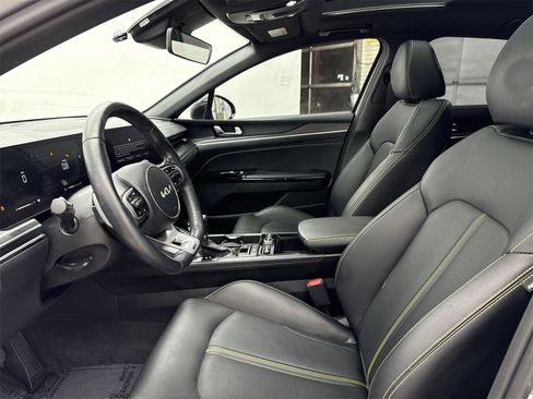 Used 2025 Kia K5 GT image 11