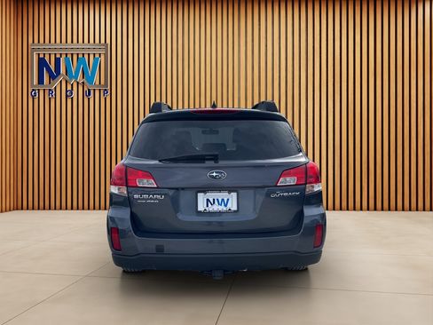 Used 2014 Subaru Outback 2.5i Limited image 32