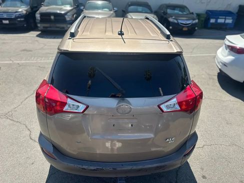Used 2014 Toyota RAV4 XLE image 16