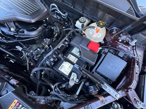 Used 2017 GMC Acadia Denali w/ Technology Package image 36