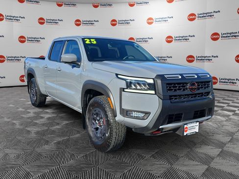 Used 2025 Nissan Frontier PRO-4X w/ Pro Premium Package image 1