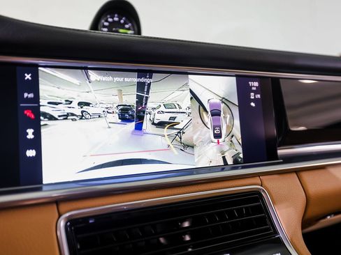 Certified 2023 Porsche Panamera 4S image 19