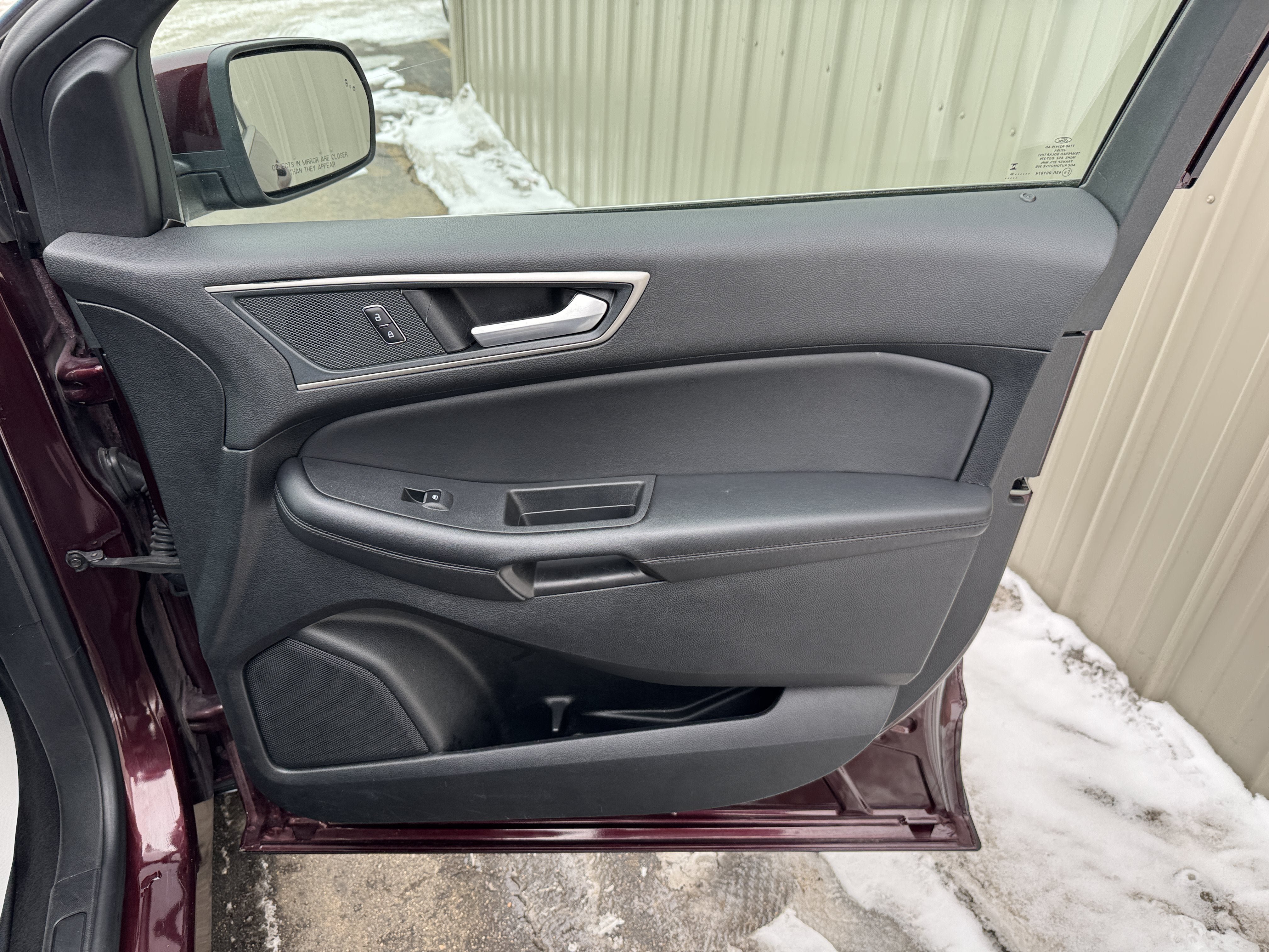 Used 2024 Ford Edge SEL AWD/4WD image 25