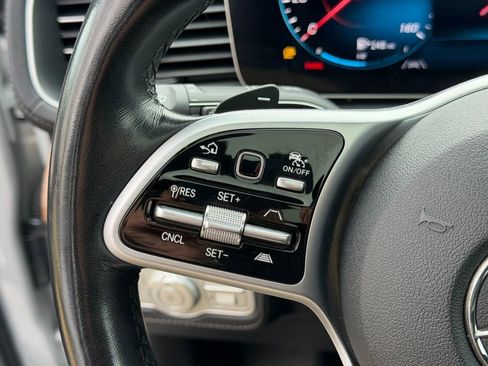 Used 2020 Mercedes-Benz GLE 350 4MATIC image 22