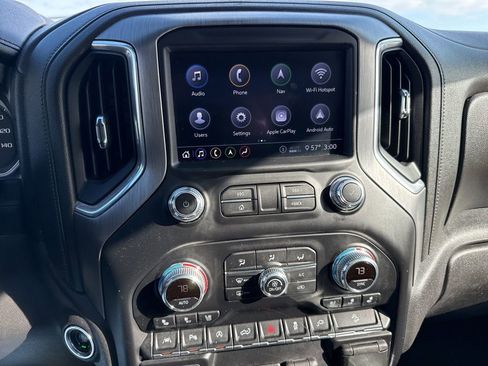 Used 2020 GMC Sierra 1500 Denali w/ Denali Premium Package image 9